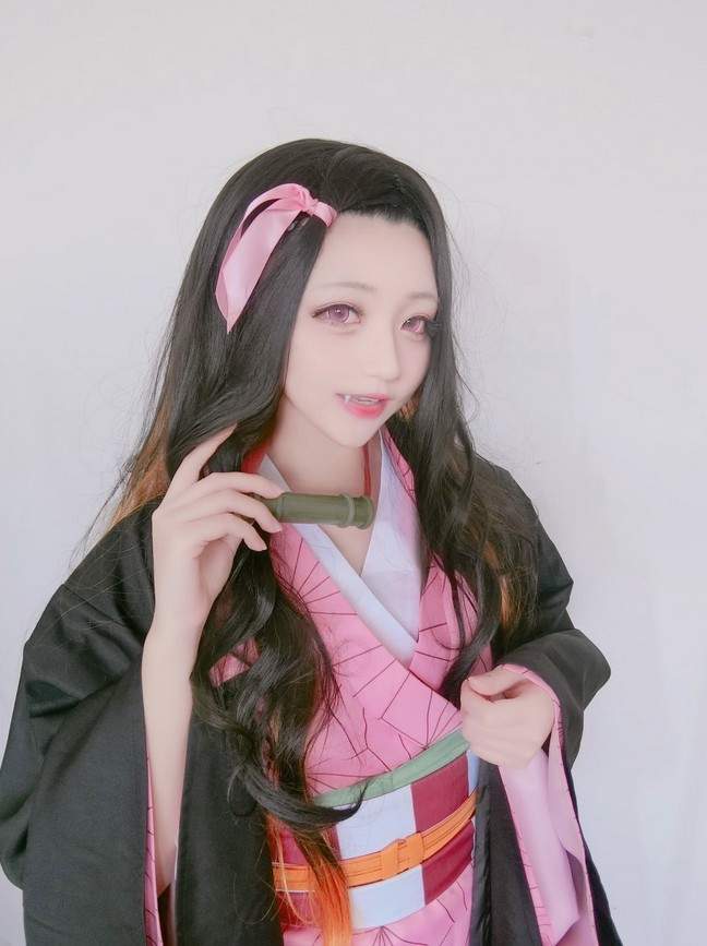 可爱《莱莎的炼金工房》角色cosplay，让我们一起迈向真理之门