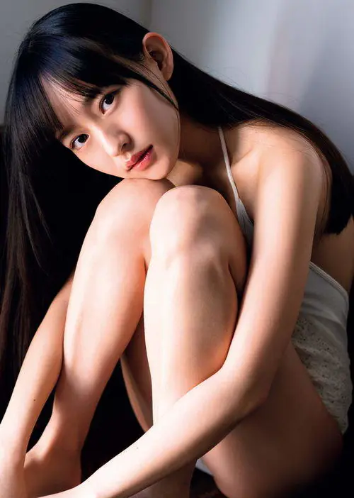日本次世代美少女《高崎かなみ》，就连长泽茉里奈看到都比赞
